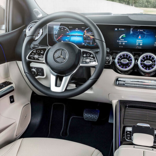 Protector de pantalla PPF para MERCEDES CLASE B - lámina a medida