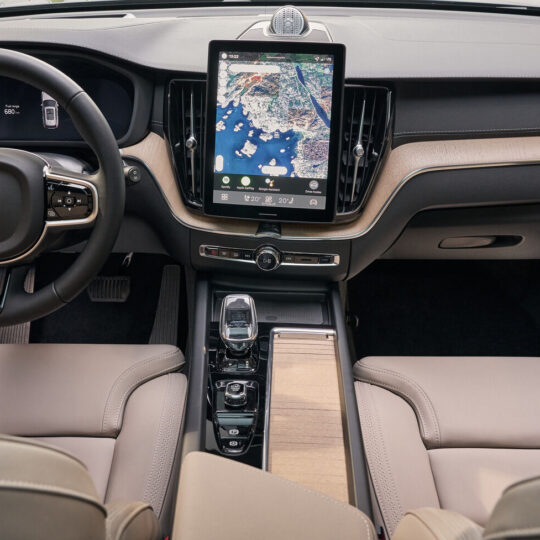Protector de pantalla PPF para VOLVO V60 - lámina a medida